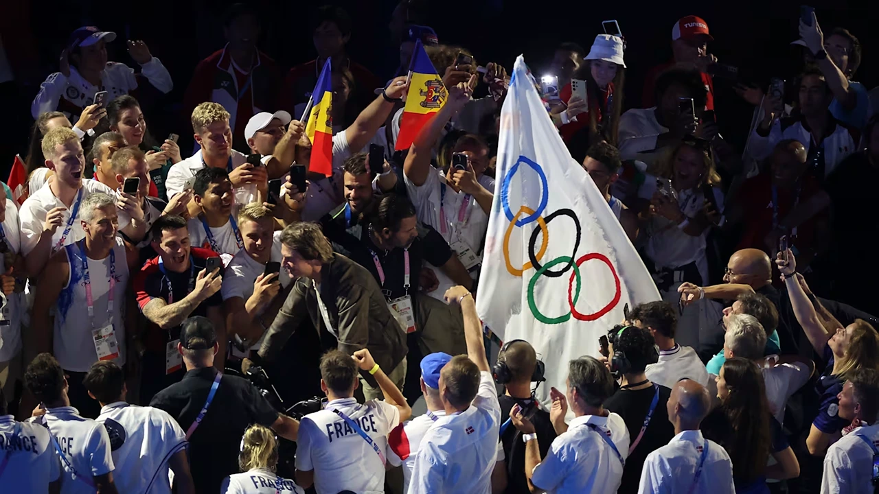 The Ultimate Bet: Paris 2024 Olympic Games Closing Ceremony in Pictures