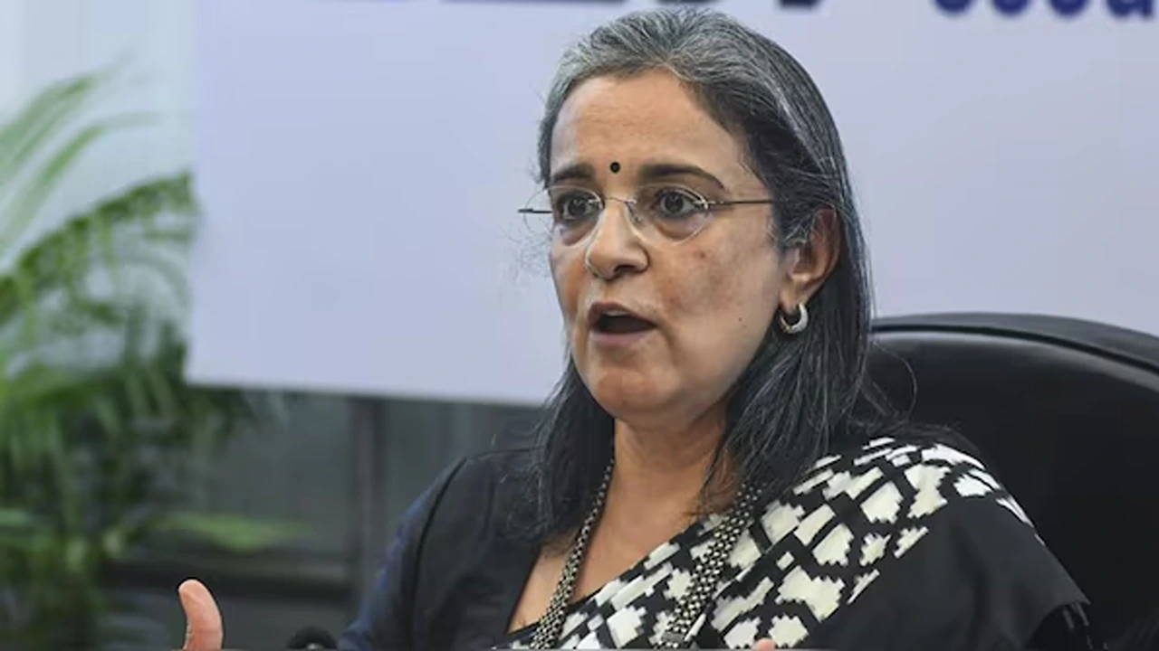 Congress Accuses SEBI Chairperson Madhabi Buch of Mismanagement: A Rs 37 Cr Controversy